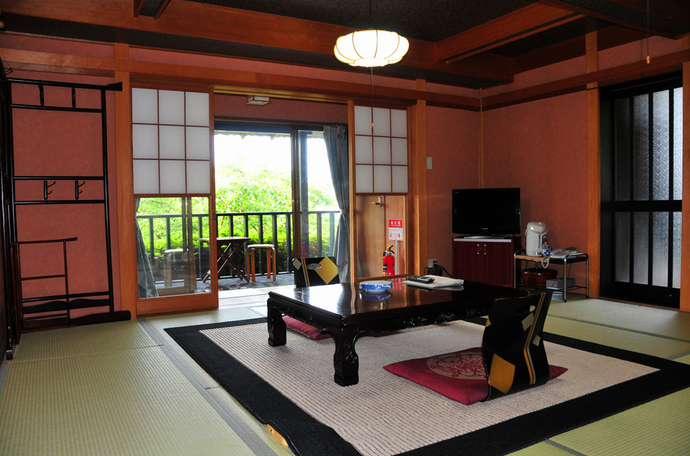 HATSUSHIMA Room Image